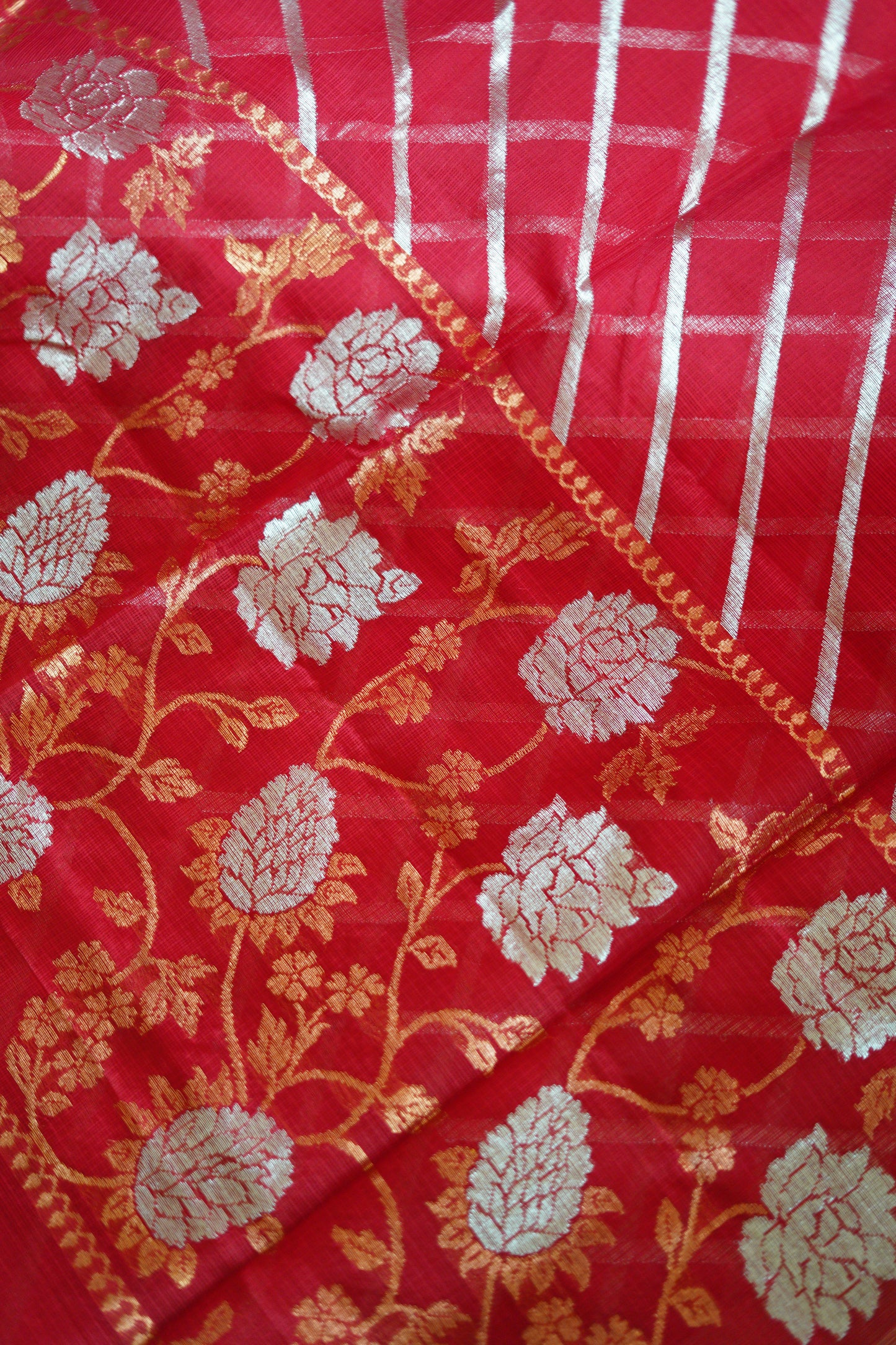 Sindoori Red Floral Jaal Saree with Leheriya Palu