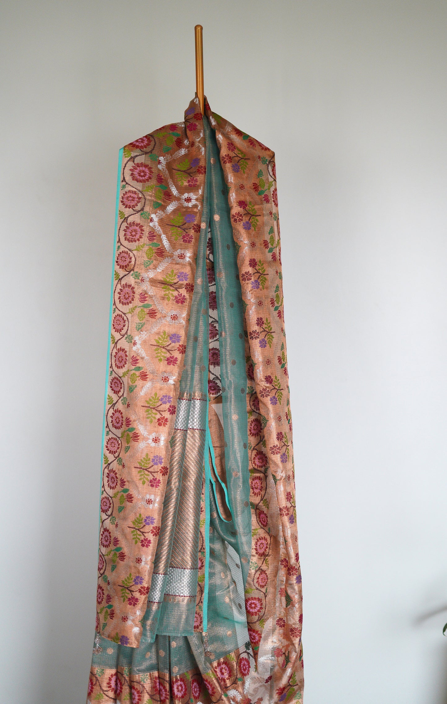 Big Minakari Border Blue Saree