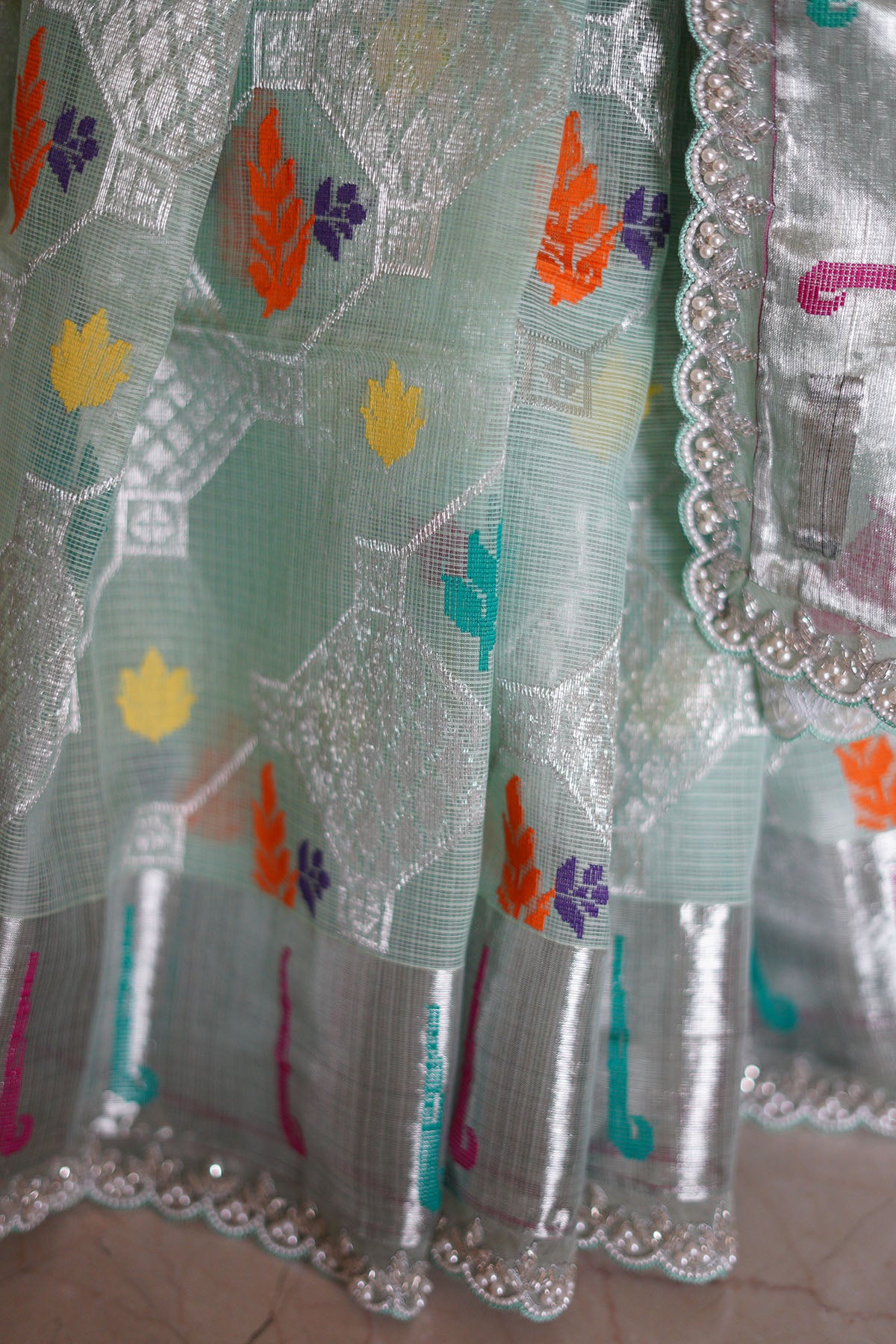 Sea Green Single Tissue Sare with Scallop Border